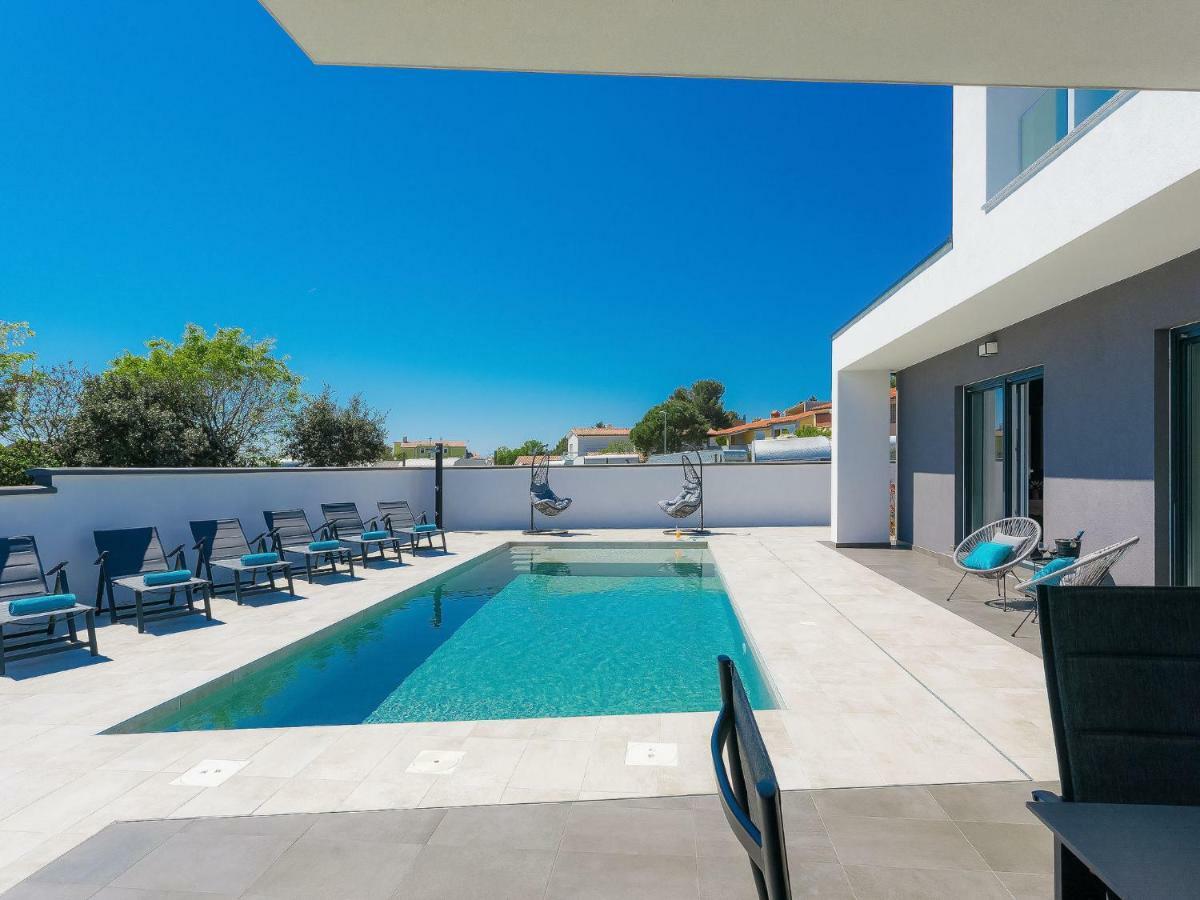 Vila Ella Premantura By Interhome